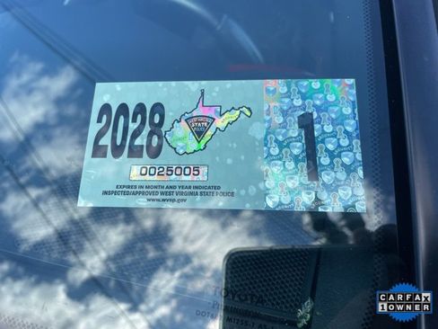 Used 2016 Toyota Tacoma TRD Sport image 15