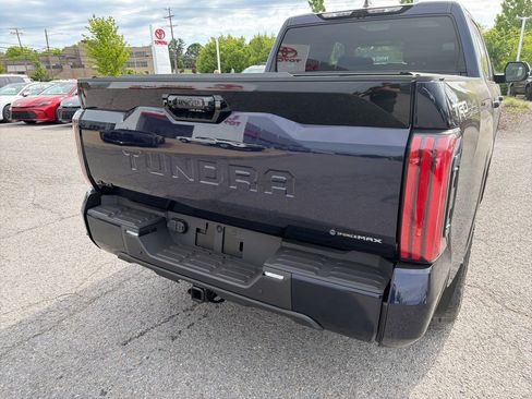 New 2026 Toyota Tundra Platinum AWD/4WD image 4