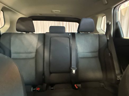 Used 2024 Nissan Rogue SV FWD image 19