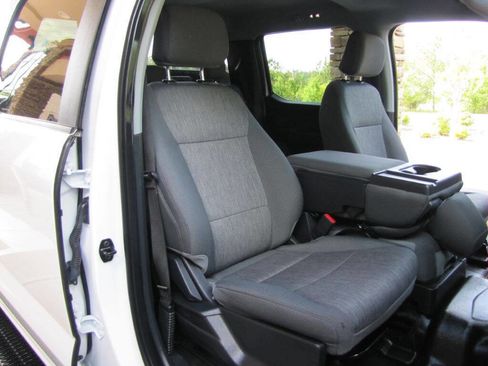 Used 2022 Ford F150 XL w/ Trailer Tow Package image 23