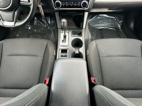 Used 2019 Subaru Outback 2.5i Premium image 30