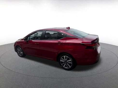 Used 2025 Nissan Versa SV FWD image 10