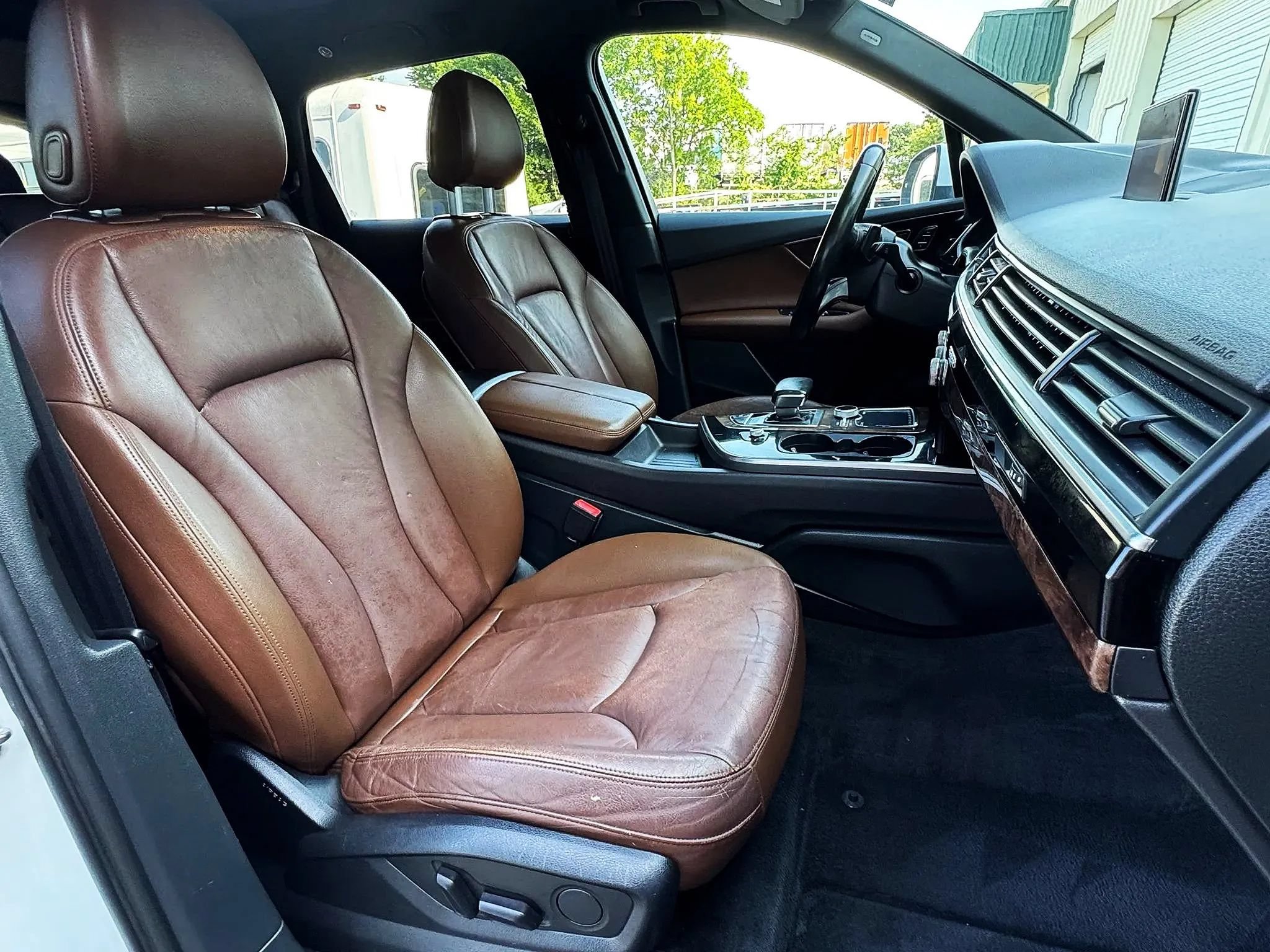 Used 2017 Audi Q7 3.0T Premium AWD/4WD image 22