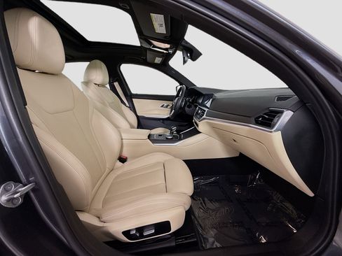 Used 2022 BMW 330i Sedan w/ Premium Package 2 image 31