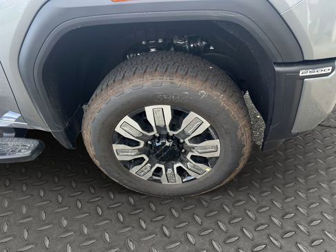 New 2026 GMC Sierra 2500 Denali w/ Denali Reserve Package image 34