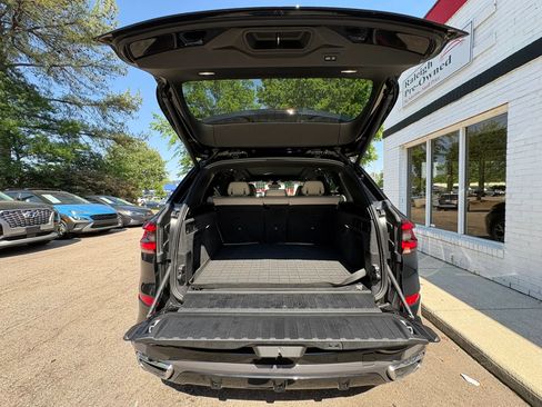 Used 2019 BMW X5 xDrive50i w/ M Sport Package AWD/4WD image 21