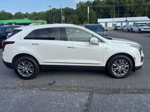 Used 2023 Cadillac XT5 Premium Luxury w/ Technology Package FWD image 6