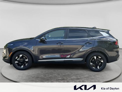 Used 2026 Kia Sportage LX FWD image 8