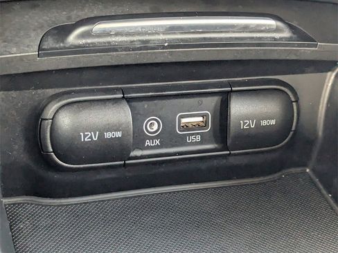 Used 2018 Kia Optima S image 23