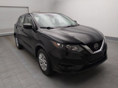 Used 2020 Nissan Rogue Sport S image 13