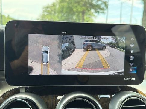 Used 2020 Mercedes-Benz GLC 300 image 19