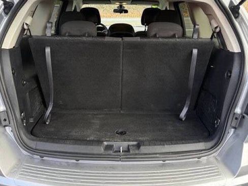 Used 2017 Dodge Journey SE image 13