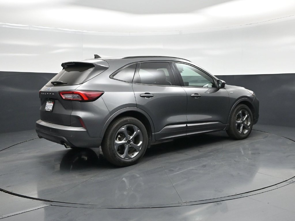 Certified 2023 Ford Escape ST-Line w/ Tech Pack #1 FWD image 28
