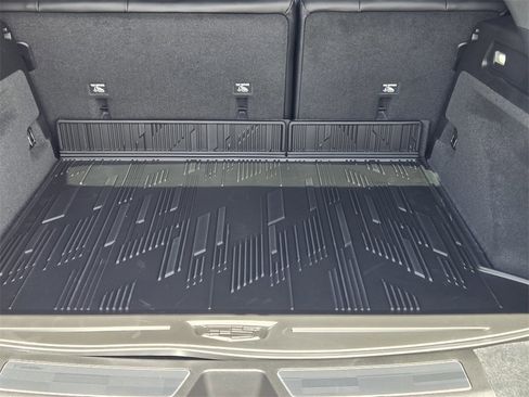 New 2025 Cadillac Lyriq Luxury image 33