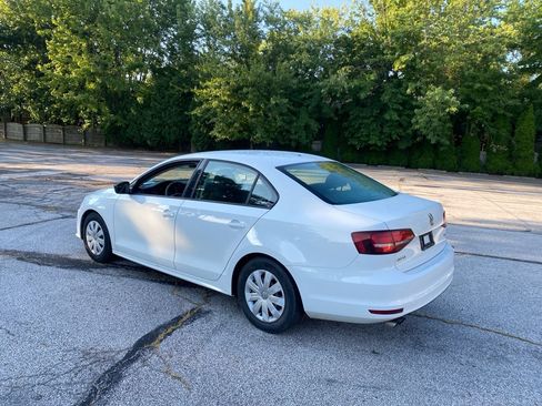 Used 2016 Volkswagen Jetta S FWD image 3