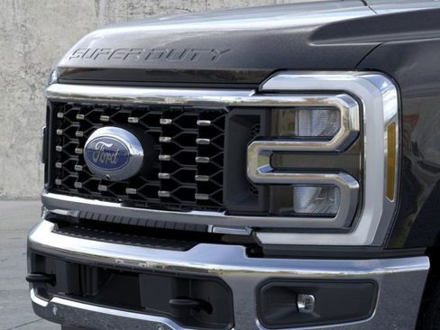 New 2026 Ford F350 Lariat w/ Lariat Ultimate Package image 17