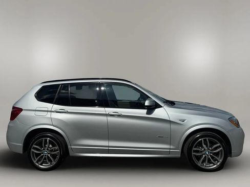 Used 2016 BMW X3 xDrive28i AWD/4WD image 3