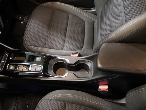 Used 2022 Chevrolet Bolt EUV LT w/ Driver Confidence Package image 27