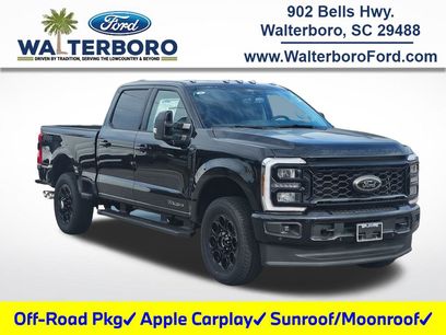 New 2026 Ford F250 Lariat w/ Black Appearance Package