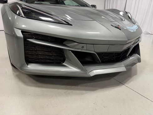 Used 2024 Chevrolet Corvette E-Ray w/ Stealth Interior Trim Package AWD/4WD image 11