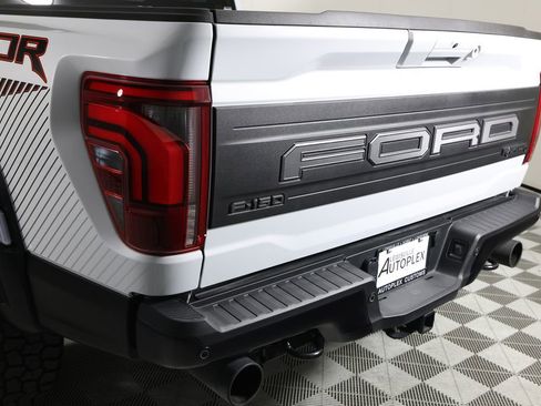 Used 2025 Ford F150 Raptor AWD/4WD image 57