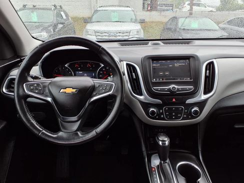 Used 2019 Chevrolet Equinox LT image 13