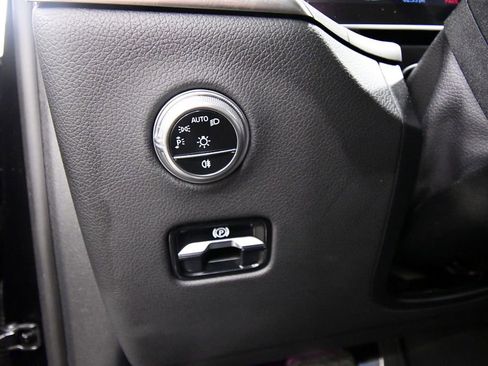 Used 2023 Mercedes-Benz GLC 300 4MATIC image 20