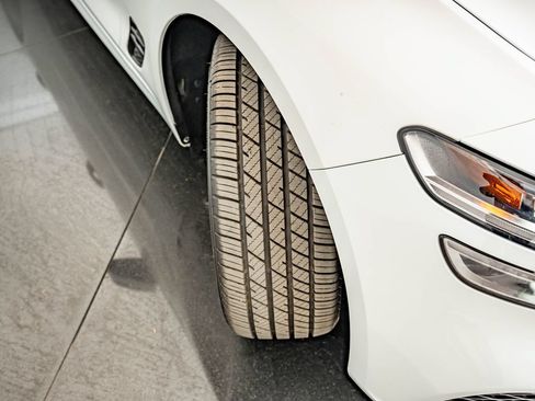 Used 2022 Genesis G70 3.3T AWD/4WD image 44