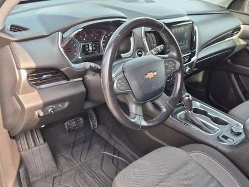 Used 2019 Chevrolet Traverse LT w/ LPO, Floor Liner Package AWD/4WD image 10