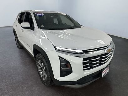 Used 2025 Chevrolet Equinox LT