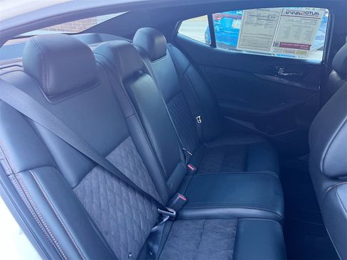 Used 2023 Nissan Maxima SR w/ Sport Mat Group image 28