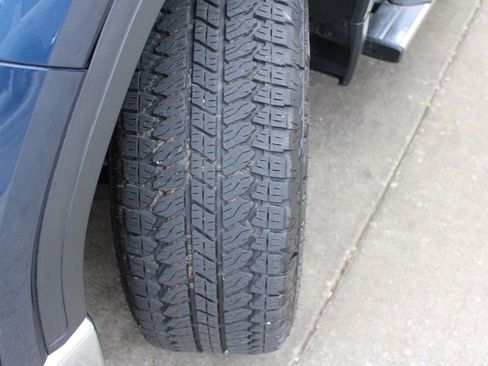 Used 2021 GMC Sierra 1500 SLT w/ SLT Convenience Package image 13