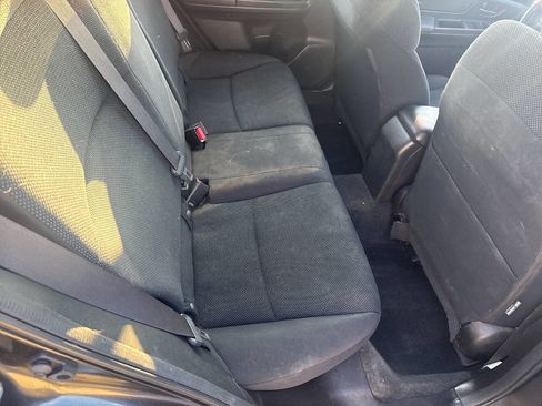 Used 2013 Subaru Impreza 2.0i image 8