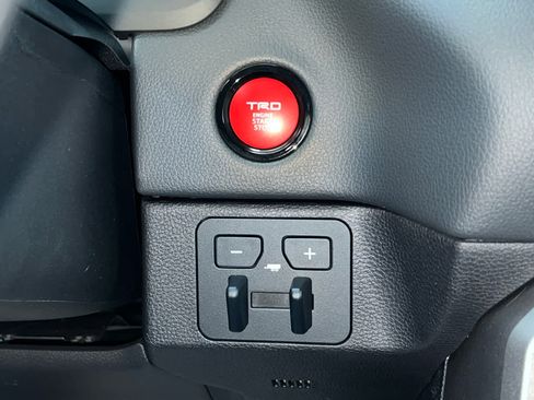 Used 2025 Toyota Tundra Limited w/ TRD Off-Road Package image 31