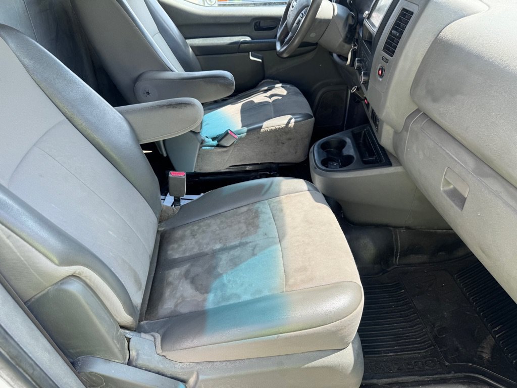 Used 2019 Nissan NV 2500 S RWD image 11