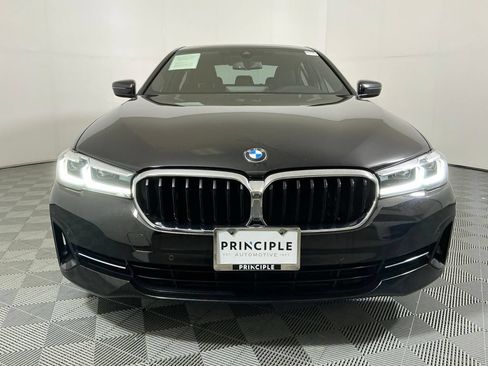 Used 2021 BMW 530i RWD image 3