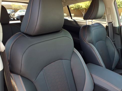 Certified 2025 Subaru Crosstrek 2.5i Limited w/ Popular Package #3A image 19