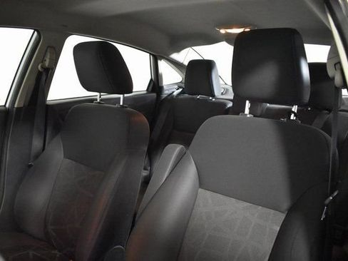 Used 2012 Ford Fiesta SE w/ Super Fuel Economy Pkg image 10