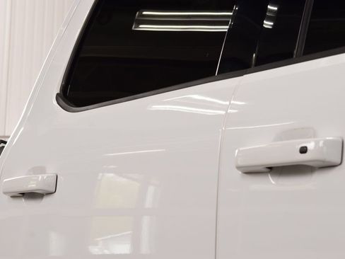 Used 2024 Ford F350 Lariat w/ Lariat Ultimate Package AWD/4WD image 16