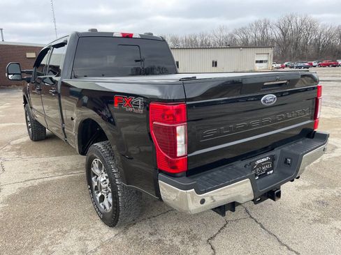 Used 2021 Ford F250 Lariat w/ Lariat Ultimate Package image 3