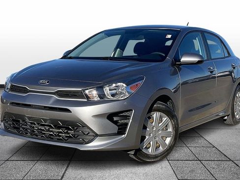 Certified 2021 Kia Rio S image 1