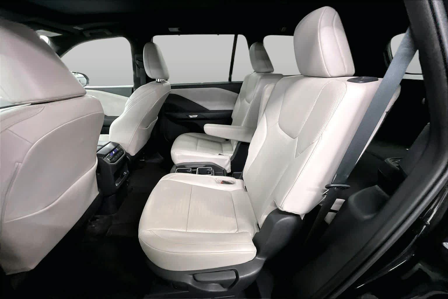 Used 2025 Lexus TX 350 FWD w/ Technology Package image 19