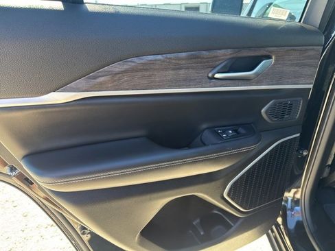 Used 2024 Jeep Grand Cherokee Limited 4xe image 24