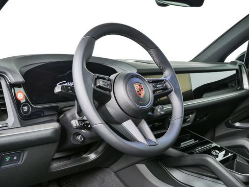New 2026 Porsche Cayenne AWD/4WD image 4