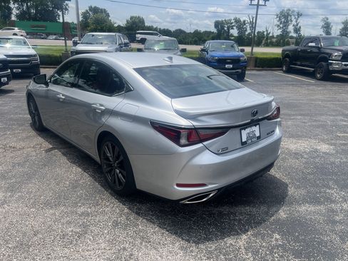 Used 2019 Lexus ES 350 F Sport w/ Accessory Package FWD image 5