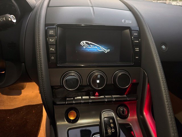 Used 2015 Jaguar F-TYPE S RWD image 14