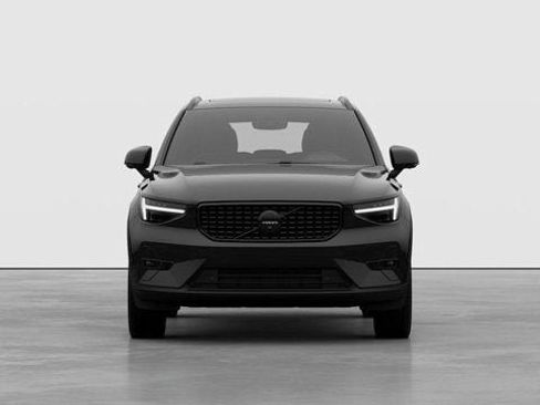 New 2026 Volvo XC40 B5 Ultra w/ Protection Package Premier image 5
