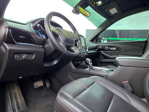 Used 2023 Chevrolet Traverse RS AWD/4WD image 13