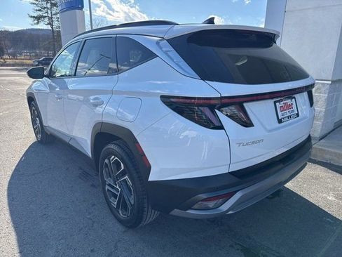 Used 2025 Hyundai Tucson Limited image 4