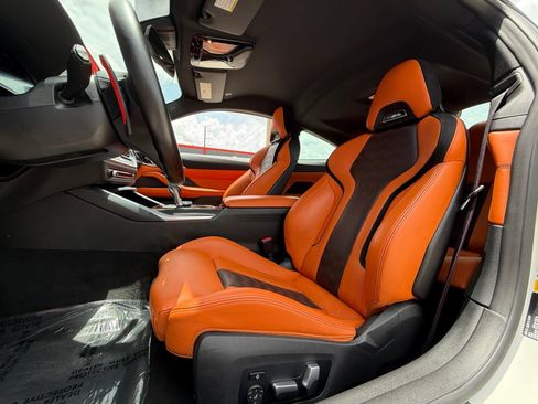 Used 2022 BMW M4 Competition w/ M Carbon Exterior Package RWD image 23